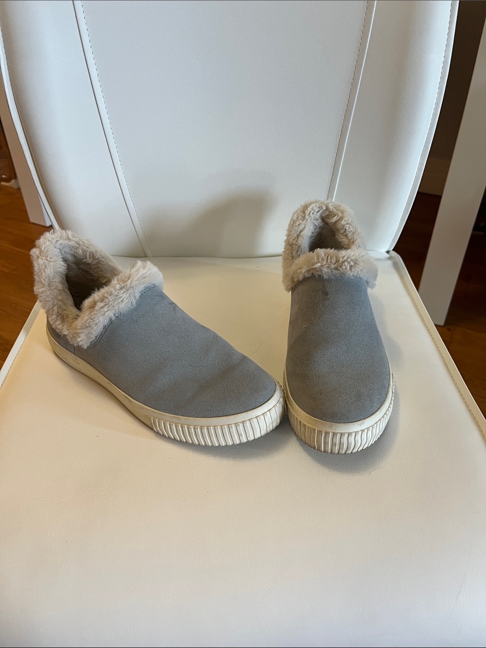 Timberland Light Gray Slip-On Sneakers with Beige Faux Fur Trim